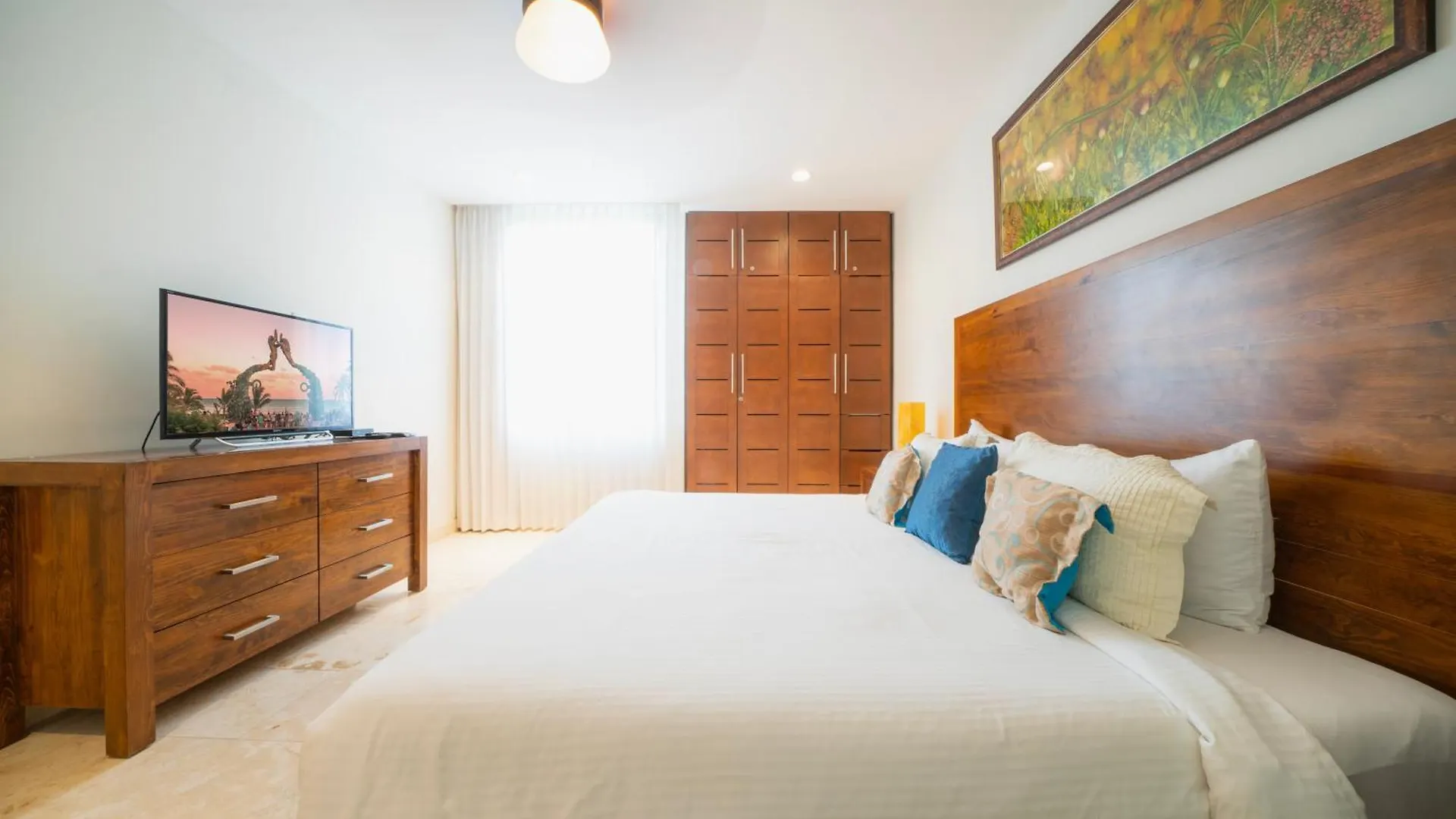 Apartment 2 Bedroom Condo With Pool In The Center Of Playa Del Carmen - Anah Playa Mexico